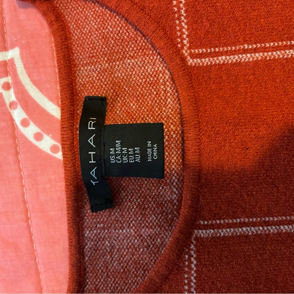 Tahari Rust Colored, Patterned Sweater - Picture 2 of 2